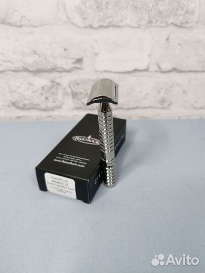 Т-образная бритва RazoRock Mamba 53