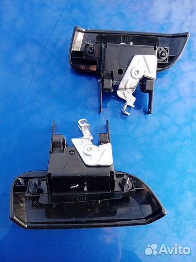 Ручки задних дверей Nissan Pathfinder R51