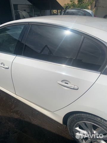 Дверь боковая задняя левая Renault Latitude L70A