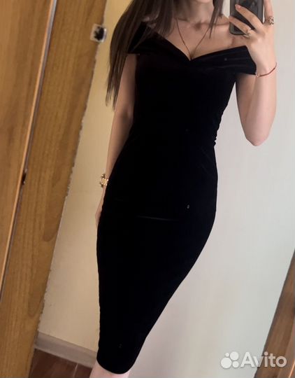 Вечернее платье
