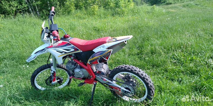 Мотоцикл питбайк