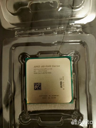 Процессор AMD A8 9600 R7