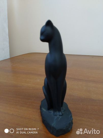 Кошки. Сувенир