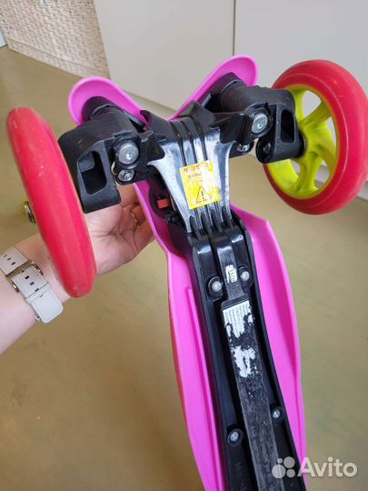 Самокат детский трехколесный