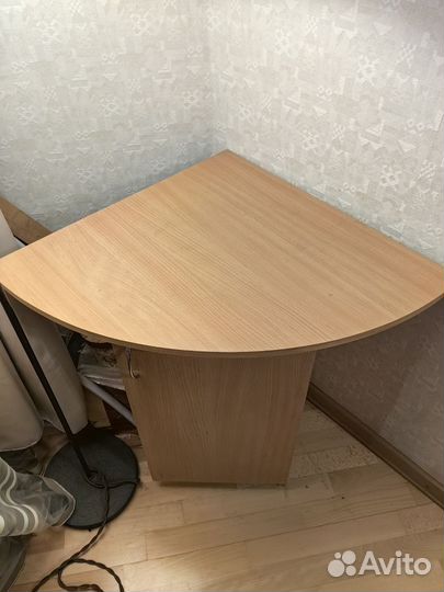 Тумбочка угловая