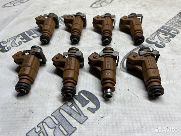 Топливная форсунка Mercedes CL500