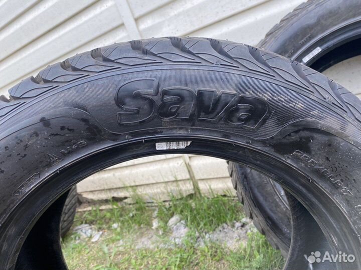 Sava Eskimo Stud 225/60 R17 99T