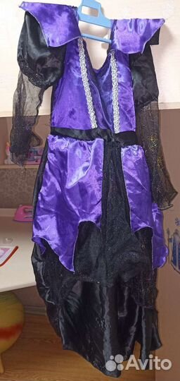 Платья карнавальные