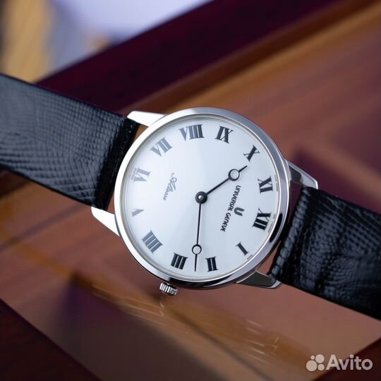 Оригинал Классические Universal Geneve Altesse