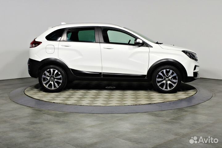 LADA XRAY Cross 1.8 МТ, 2020, 55 435 км