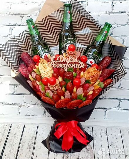 Съедобные букеты для мужчин. Букет из продуктов