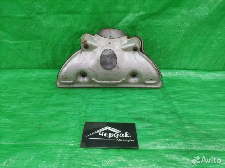 Кожух выпускного коллектора Dodge Caliber