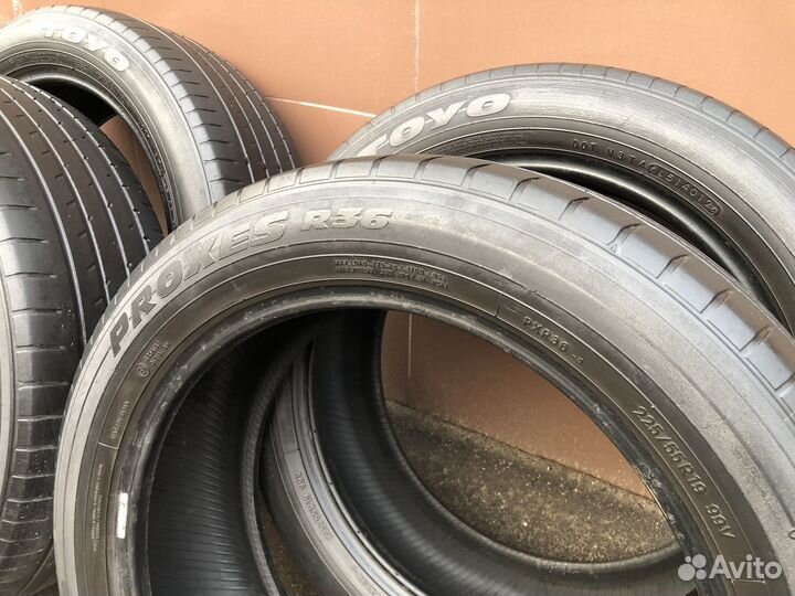 Toyo Proxes R36 225/55 R19 99V