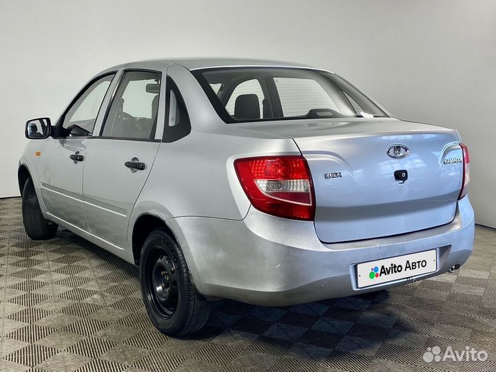 LADA Granta 1.6 МТ, 2012, 131 599 км