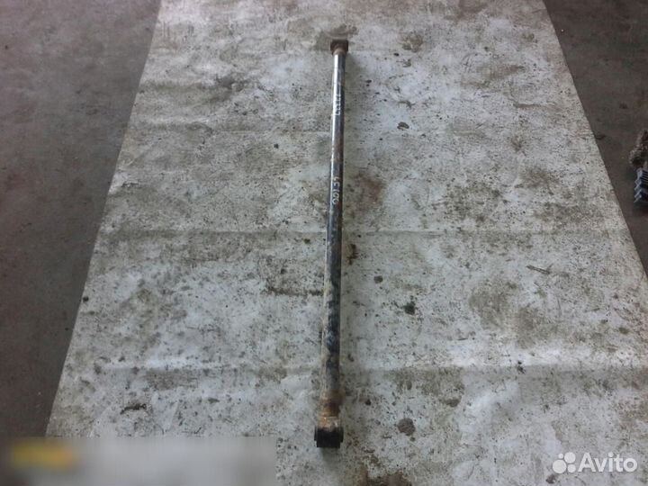 Рычаг задний продольный левый Toyota Land Cruiser