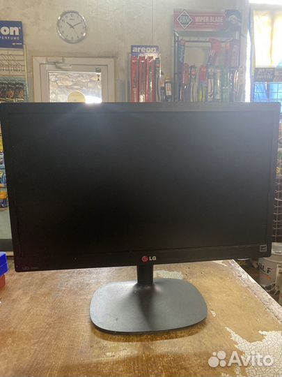 Монитор lg