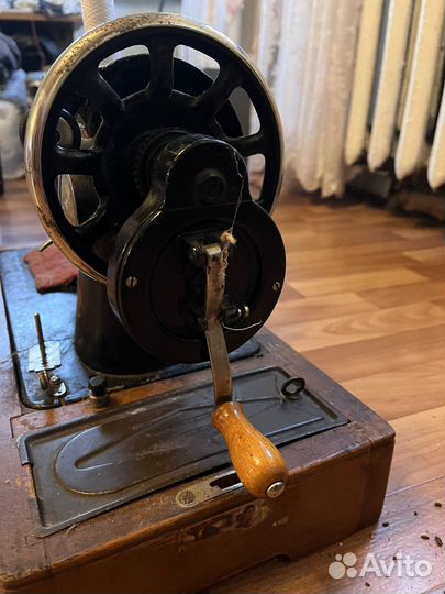 Швейная машинка