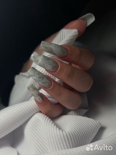 Маникюр и педикюр на дому