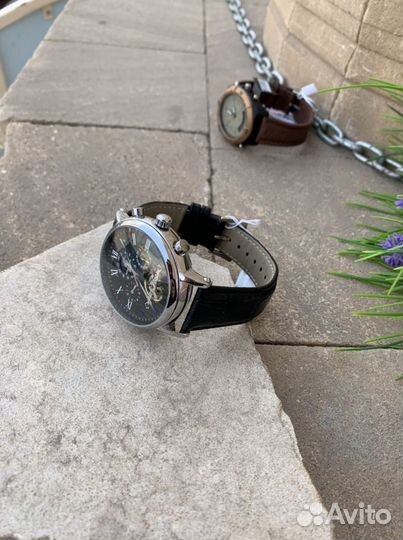 Часы механические с автоподзаводом 32111