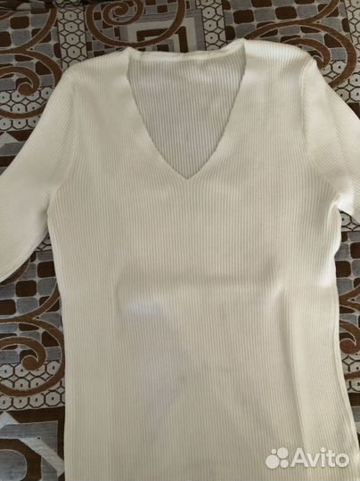 Джемпера, водолазки