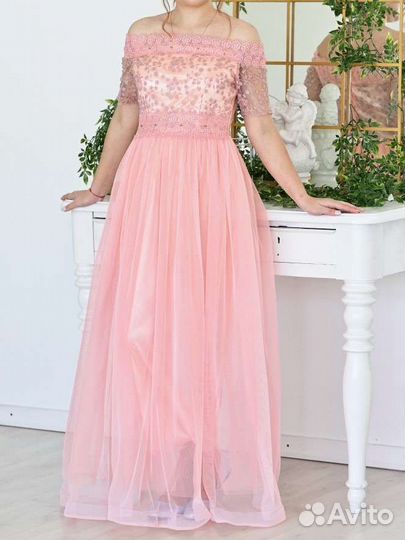 Платье в пол