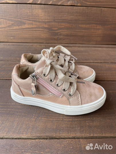 Полуботинки для девочки 26 размер