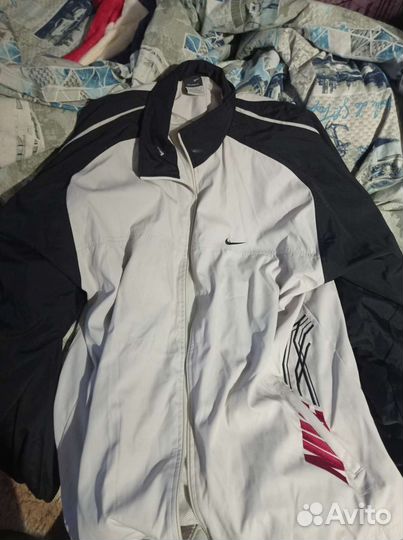 Пакет с мужской одеждой