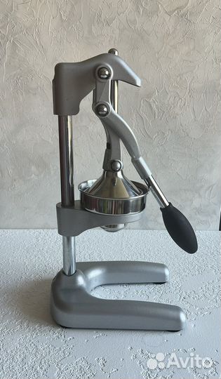 Соковыжималка-пресс для цитрусовых и гранатов