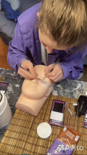 Обучение наращиванию ресниц