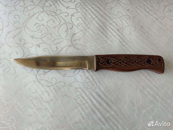 Нож ручной работы Кизляр охотник в кожаном кейсе