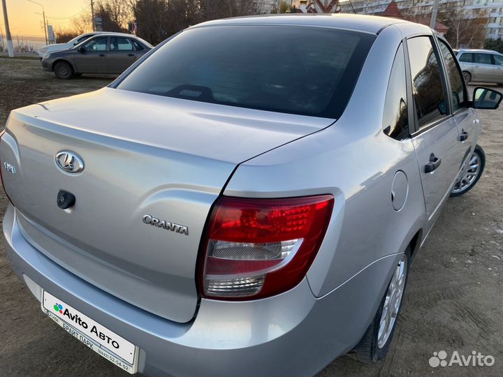 LADA Granta 1.6 МТ, 2019, 123 000 км