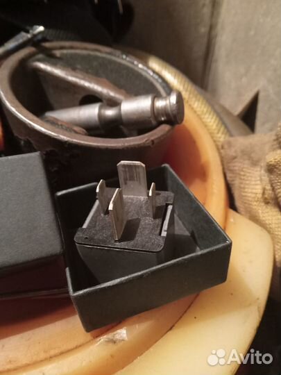 Реле управление двигателем