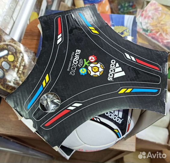 Футбольный мяч tango 12