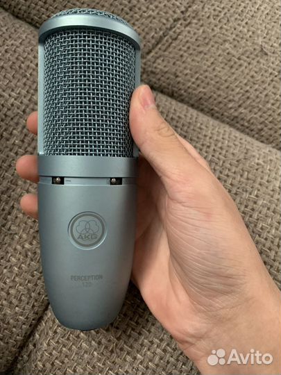 Продам AKG P120 в идеальном состоянии