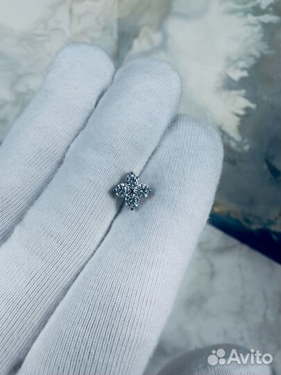 Серьги с бриллиантами Van Cleef