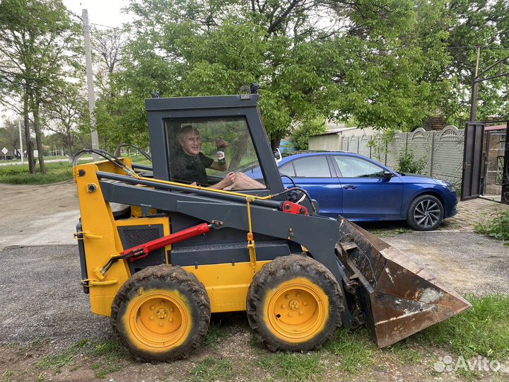 Мини-погрузчик Yanmar Y30W-2, 2000