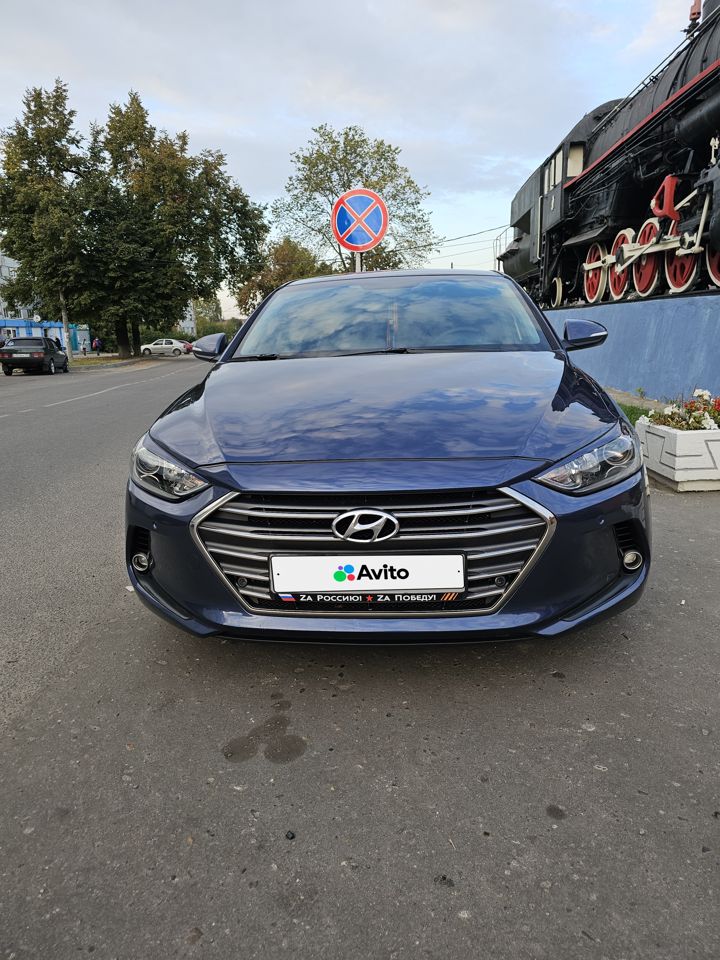 Hyundai Elantra: фото владельца