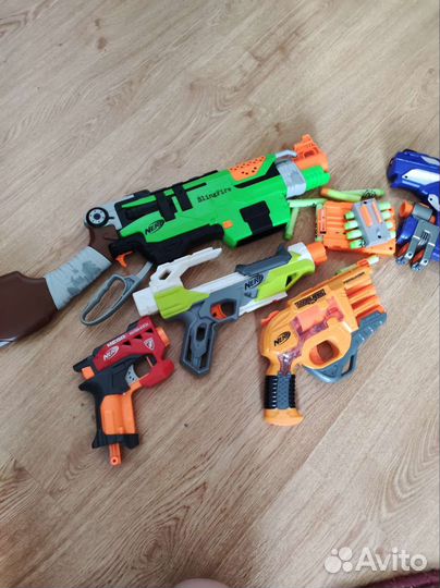 Nerf пистолеты и бластеры