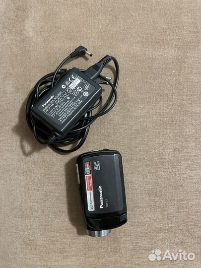 Видеокамера panasonic SDR-S7 на 8 гб