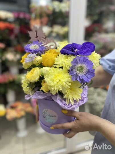 Цветы в коробке