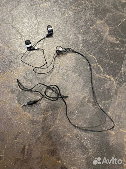 Наушники 3,5 мм