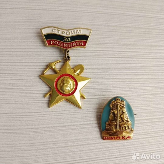 Иностранные значки, 1980-е годы