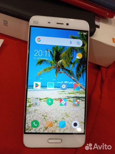 Смартфон Xiaomi Mi 5 3/64