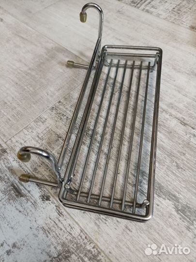 Навесные полки для кухни