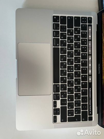 MacBook Pro 13 Silver(Apple M1/16GB RAM/256GB SSD)