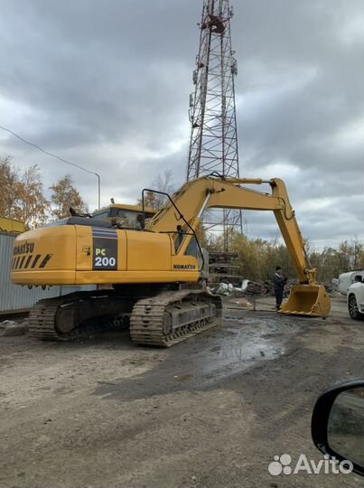 Аренда гусиничного экскаватора