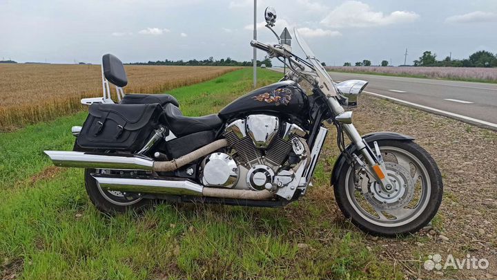 Honda VTX1800 C