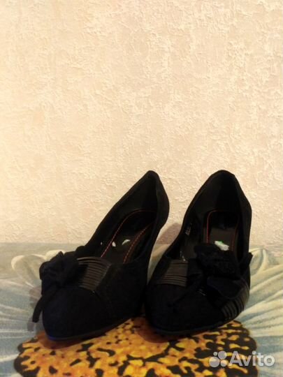 Продам туфли