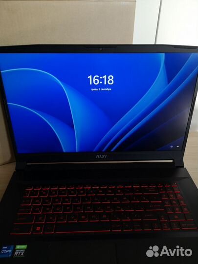 Игровой ноутбук MSI Katana GF76 i7-11800H&RTX3060