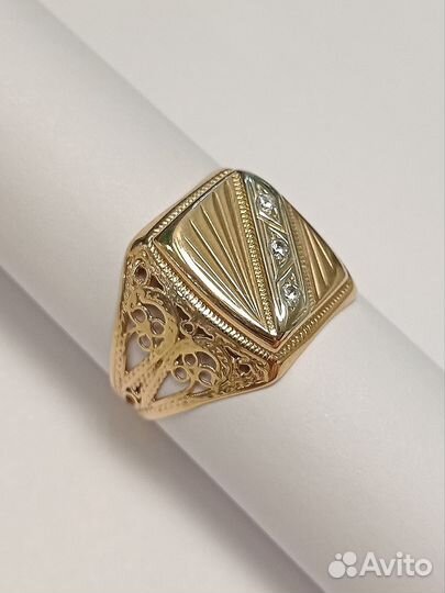 Золотое кольцо мужское перстень